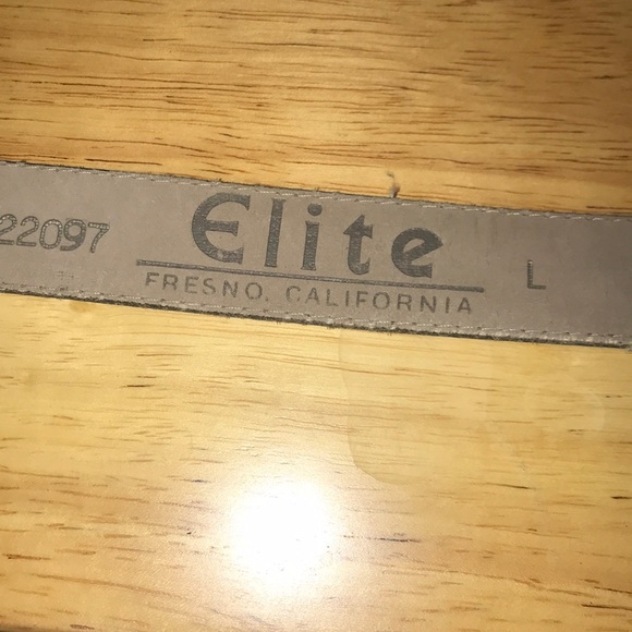 👗 3 beautiful belts 🧥 - Picture 3 of 7